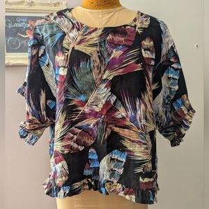 Women's Bold Print Linen Blend Cropped Blouse size XL